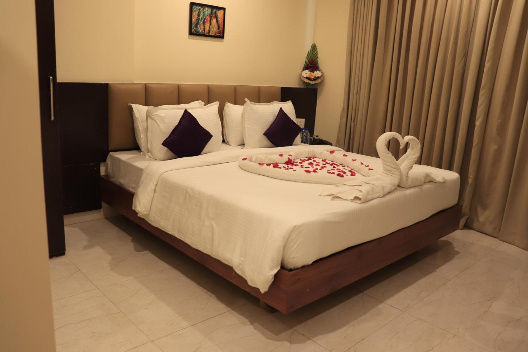 Balaji Gold Inn Hotel Hubli Luaran gambar