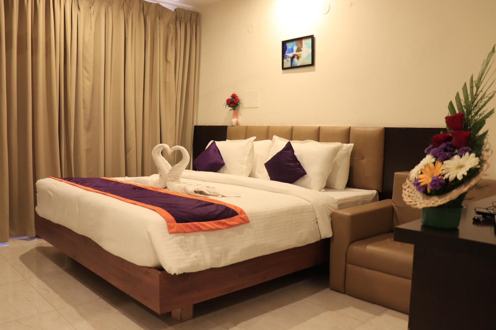 Balaji Gold Inn Hotel Hubli Luaran gambar