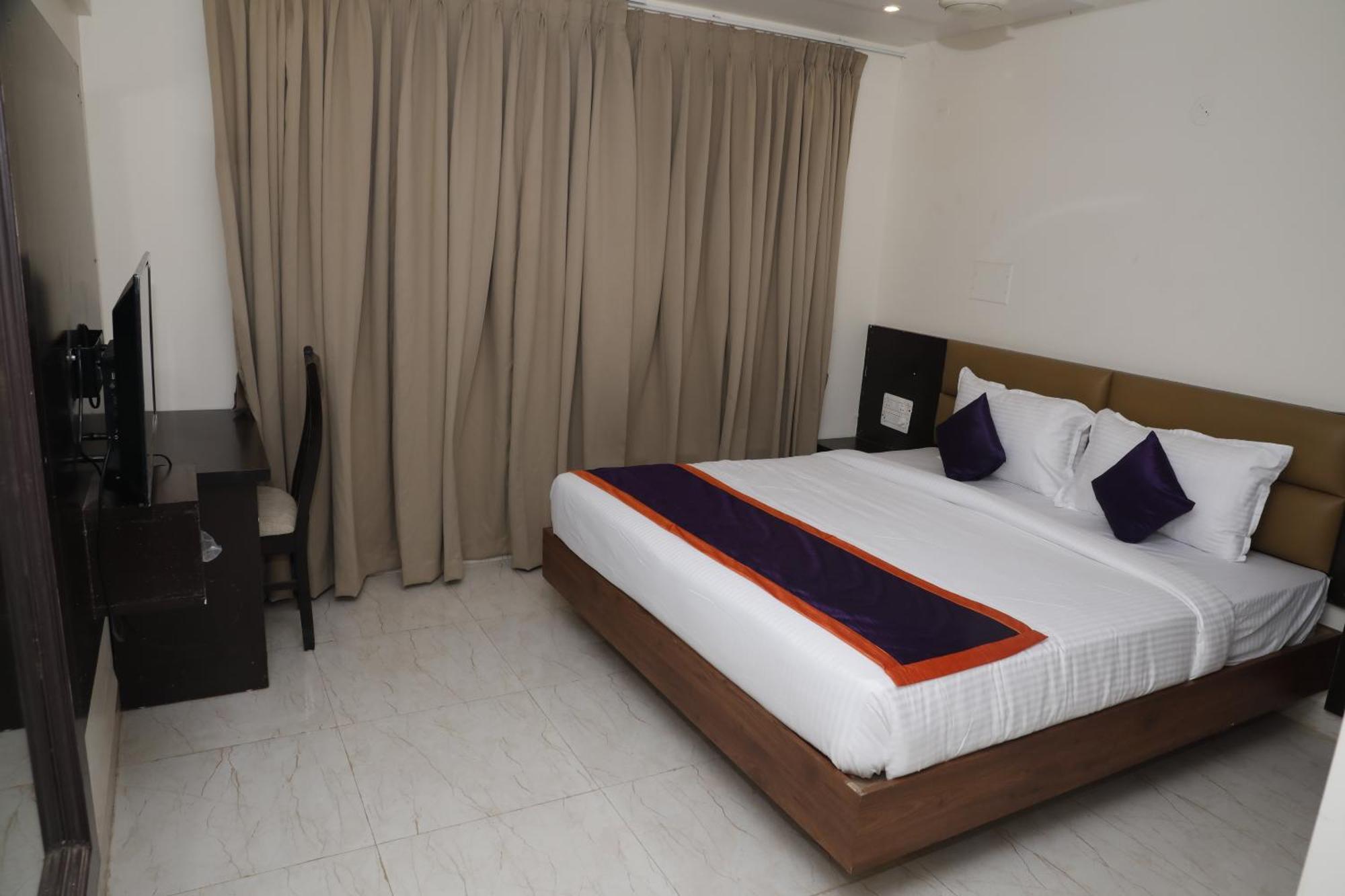 Balaji Gold Inn Hotel Hubli Luaran gambar